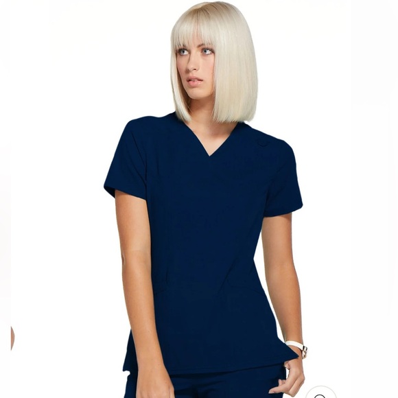 NWT Elle La Vie Est Belle Mock Wrap Navy Scrub Top with 4 pockets size S - Picture 1 of 6